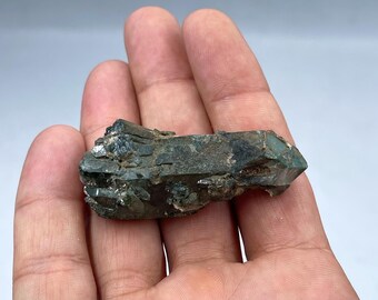 31.56Gramm natürlicher grüner Chlorquarz Kristall aus Zhob Belutschistan Pakistan.