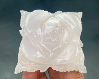 Handgefertigte Pink Mangano Calcit Blume Carving - Pakistan
