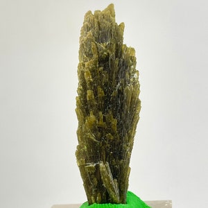 6.68Gram natural green Epidote Crystals cluster healing crystal from Pakistan. Green Epidote, Epidote Specimen, Natural Epidote, Epidote.