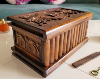 Personalized Wooden Puzzle Box, 4 Step Puzzle Box Featuring a Hidden Key in a Secret Compartmen, With Hidden Key, Hand Carved Chest Box,