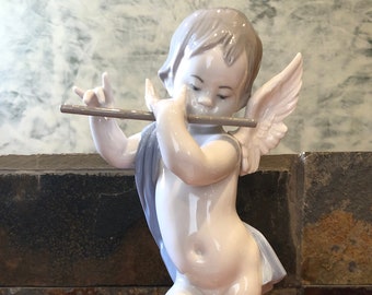 リヤドロ 4961 夢見る天使の天使 1977年発行 1984年廃盤 高さ6インチ