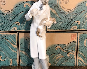 RARE 4825 VETERINARIAN LLADRO