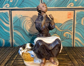 2205 PRAYERFUL STITCH LLADRO