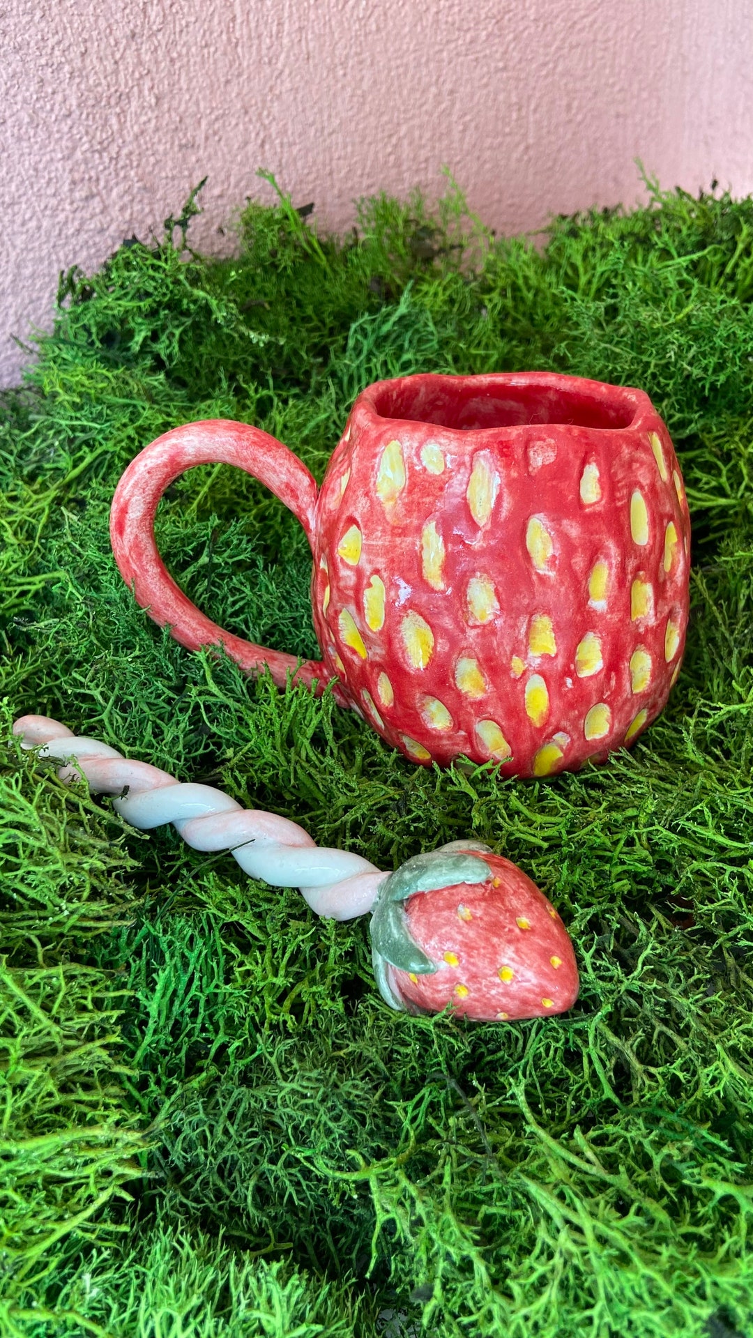 Personalized Mug Handmade Custom Ceramic Strawberry Fruit Mugs Sweet Cute Kawaii Aesthetic Tea