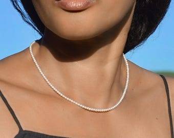Delicate freshwater pearl necklace with 14K gold filled clasp | Natural white pearly gemstone 2,8 mm | Soothing stone | Wedding