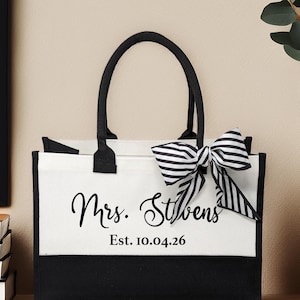 Mrs. Last Name Est Year Tote Bag, Bride Tote bag, Bridal shower gift, Bachelorette bags, Honeymoon beach bag, Mrs Custom Bag, Bride Bags