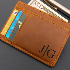Billetera delgada personalizada, regalo del día del padre, tarjetero de cuero minimalista, tarjetero para él, regalo para novio, regalo para él