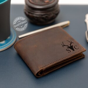 Cartera de cuero personalizada para hombre, regalo para aniversario, graduación, papá, novio, él, esposo, padre, billetera personalizada grabada a mano