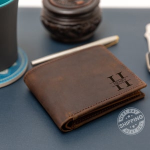 Portefeuille RFID en cuir personnalisé, portefeuille personnalisé en cuir véritable gravé, cadeau d'anniversaire pour lui, homme, père, papa, mari, petit ami Dark Brown