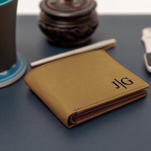 Cartera de cuero RFID personalizada, cartera de cuero genuino grabada personalizada, regalo de aniversario para él, esposo, novio, hombres, padre, papá