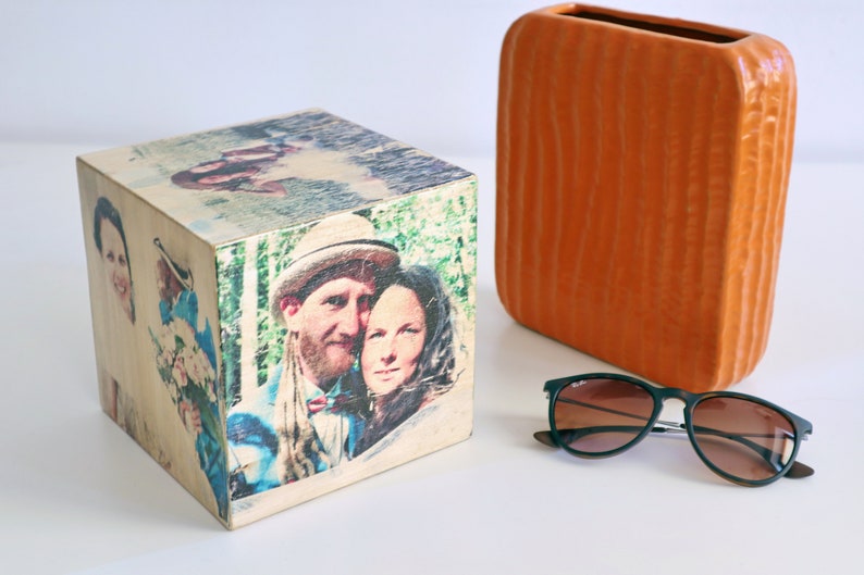 Personalisierter Fotowürfel auf Holz, Fotogeschenk holz, natur chrismast Geschenkidee, Bild auf Holz Bild 2