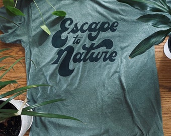 Esacpe to Nature 70s style hand-printed tee