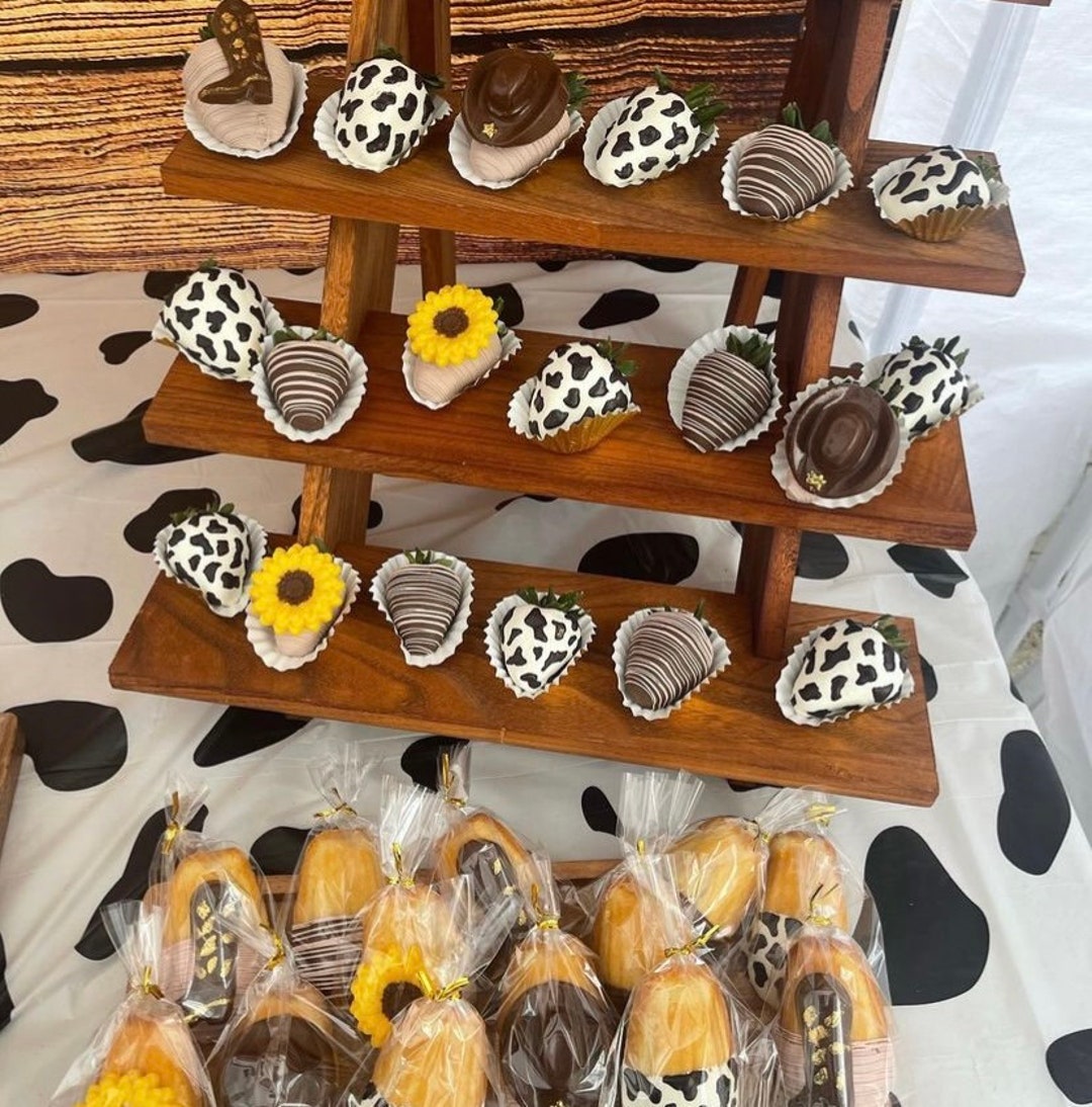 Farm Themed Desserts, Party Favors, Cow Print, Birthday, Dessert Table