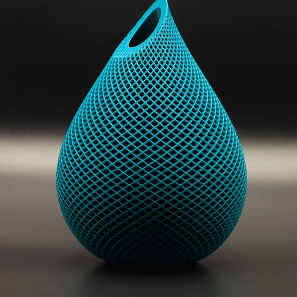 Modern vase in 24 possible colors