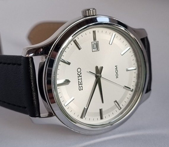 Vintage SEIKO 6N42-00F0 White Dial Classic Men's Quartz - Etsy