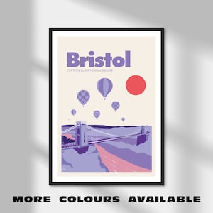 Peut inclure: Une affiche de style rétro représentant le pont suspendu de Clifton à Bristol, en Angleterre. L'affiche est illustrée d'un pont violet, d'une rivière rose et de montgolfières violettes sur un fond crème. Le texte "Bristol" et "Clifton Suspension Bridge" est imprimé en noir.