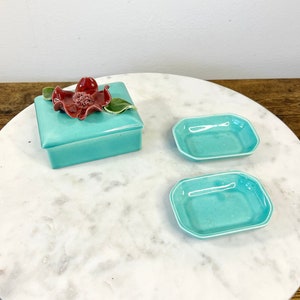 Vintage 1950's California Pottery Ceramic Cigarette Box w/ Matching Ashtrays; *SMALL CHIP* Retro Tobacciana; Gift for Host; MCM Trinket Dish