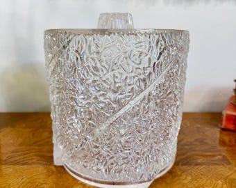 Vintage MCM Clear Lucite Textured Ice Bucket; Retro Barware; Gift for Host; 1960's Bar Cart; Mid Century Modern Ice Buckets; Guest Cocktails