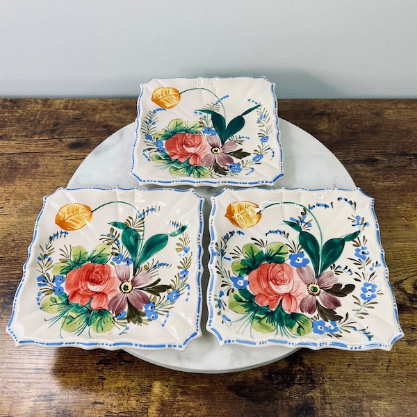 Vintage Nove Ceramics Square Plates; Set of 3; Made in Italy; MCM Design; Cottage Core Decor; Hand Painted Flower Plates; Gifts for Her; Fun