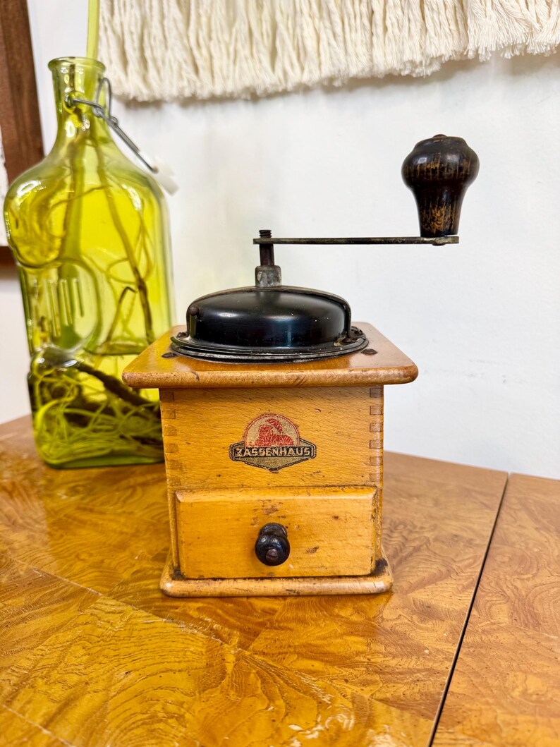 Vintage 1930's Zassenhaus Germany Hand Crank Wooden Coffee Grinder ...