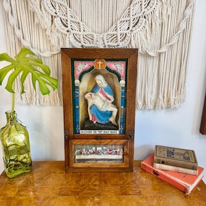 Antique Early 1900&#39;s Catholic Last Rites Viaticum Shadow Box; VINTAGE WEAR; Retro Religious Wall Decor; Collector&#39;s Gift; Last Rites Cabinet