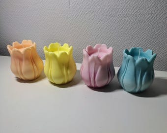 Vela perfumada con tulipanes - decoración primaveral