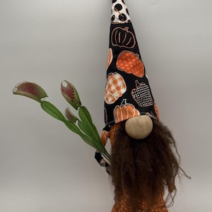 Halloween Venus Flytrap Gnome