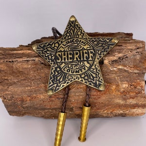 Sheriff Badge Bolo