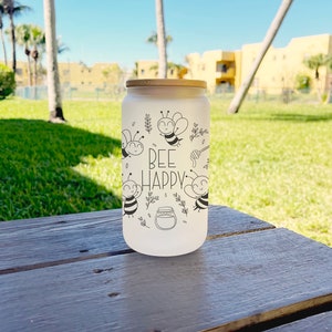 CUTE BEE HAPPY Glass Cup Iced Coffee 16 oz with lid and straw customized