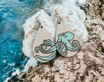 OCTOPUS | Dangle Earrings- ocean earrings, octopus earrings, beach gift, gift for sea lovers
