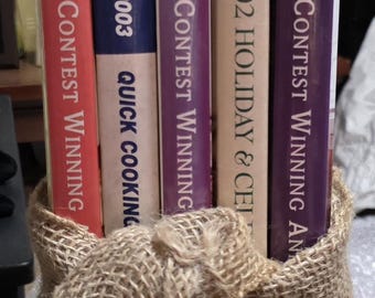 Cookbook Knife Block with Knives
