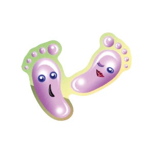 Może przedstawiać: Dwa kresk&oacute;wkowe odciski st&oacute;p z twarzami. Jeden odcisk stopy ma uśmiechniętą twarz, a drugi mruga z czerwonymi ustami. Odbitki st&oacute;p są r&oacute;żowe z zielonymi i ż&oacute;łtymi akcentami na białym tle.