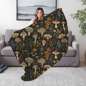 Coperta a forma di fungo stravagante, decorazione Cottagecore, coperta a forma di fungo, regalo, decorazione Whimsygoth, coperta Cottagecore Forescore, regalo Boho per lei immagine 2