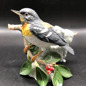 Vintage Lenox Parula Warbler Fine Porcelain Figurine, Excellent Condition