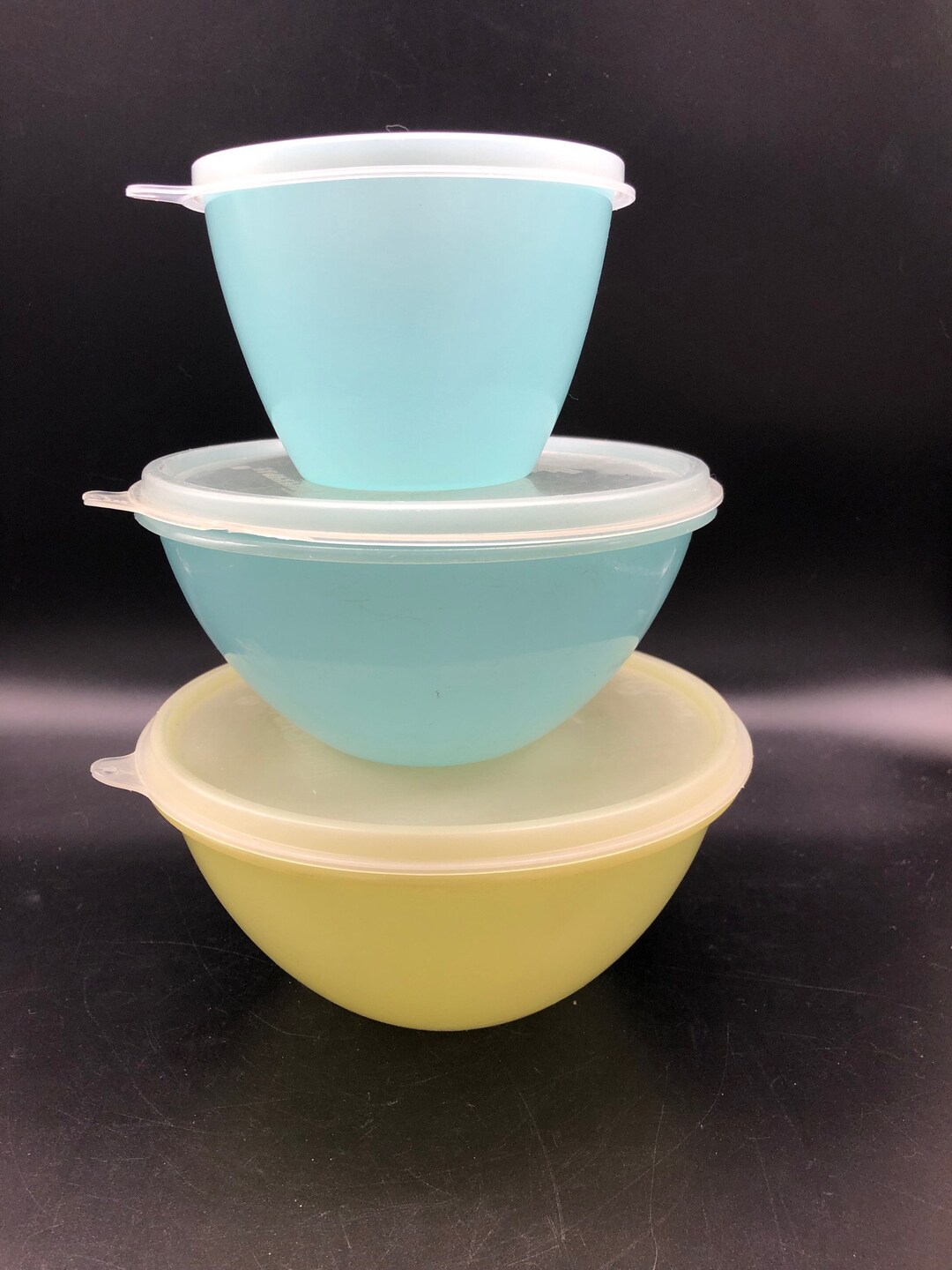 Set of 3 Vintage Tupperware Bowls With Lids, Blue and Yellow W/ Clear