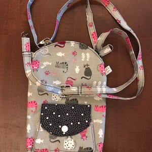 Bolso bandolera para teléfono hecho a mano con minicartera adjunta