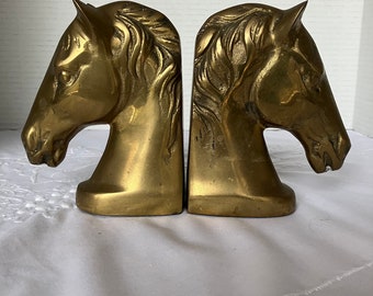 Dos sujetalibros de escultura de cabeza de caballo de latón decoración ecuestre vintage