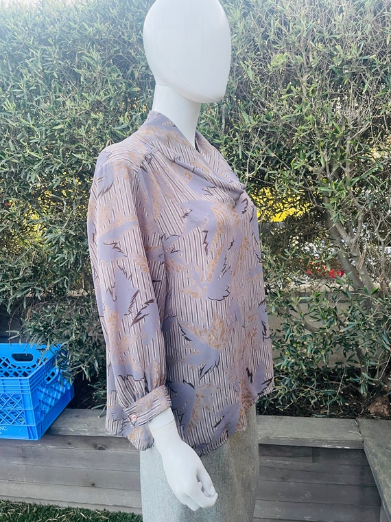 Campus Casuals of California Sheer Blouse - image 7