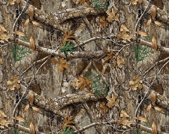 Realtree Camo - Real Tree Edge Pattern #10286 - 100% Cotton Fabric by Sykel Enterprises