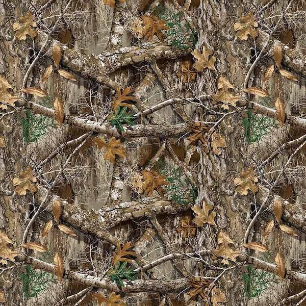 Realtree Camo - Real Tree Edge Pattern #10286 - 100% Cotton Fabric by Sykel Enterprises