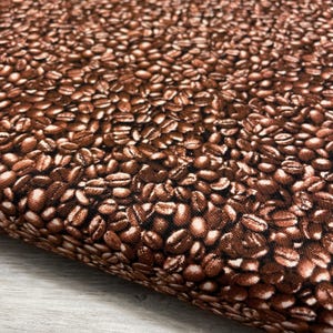 Coffee fabric - Coffee Beans by Elizabeth&#39;s Studio - Food Festival collection - 100% Cotton Fabric