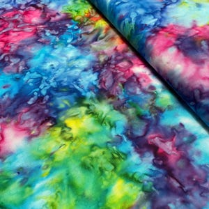 Hoffman Bali Batik Fabric - 839-181 Rainbow - 100% Cotton - 839 Mottles - Tie Dye look image 1