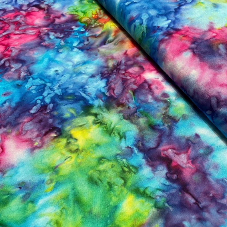 Hoffman Bali Batik Fabric - 839-181 Rainbow - 100% Cotton - 839 Mottles - Tie Dye look image 1