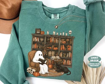Retro Ghost Reading Comfort Colors Shirt, Librarian Halloween Sweatshirt, Teacher Boo Shirt, Spooky Season Gift, Cute Fall Tee