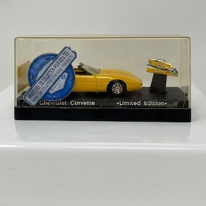 Solido Yellow 1988 Corvette Convertible Limited Edition With Pin 1:43 Scale
