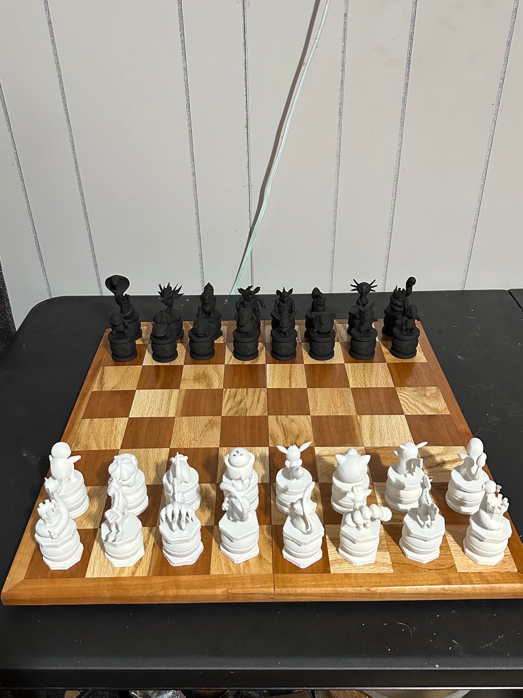 Attack on Titans chess set | Anime-themed 3D-printed chess board and pieces  | Anime | AoT