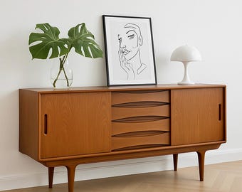 HANDCRAFTED Mid Century Modern DANISH styled Teak Credenza / Sideboard, c. 20th Century