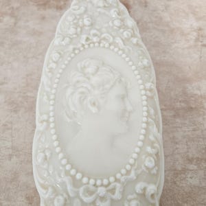 Jenny Lind Box - Etsy display picture 1