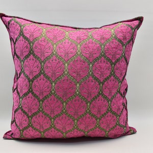 Modern Decor Pillow cover, Floor pillow, Deep Pink Chenille pillow, Cushion case 24x24 inches Accent pillow Corner pillow, Sofa Pillow cover