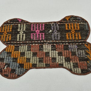 Dog food mats, Non slip mat food & water bowl mat, Dog bowl mat, Dish mat, Organic Wool mat, Oushak mat, Cat place mat, Pet Feeding mat, 183